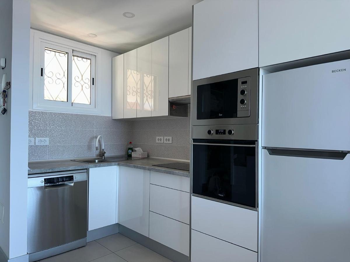 Parque Santiago II , Renovated, Ocean View, Heated Swimming Pool ! Lejlighed Playa de las Américas Eksteriør billede